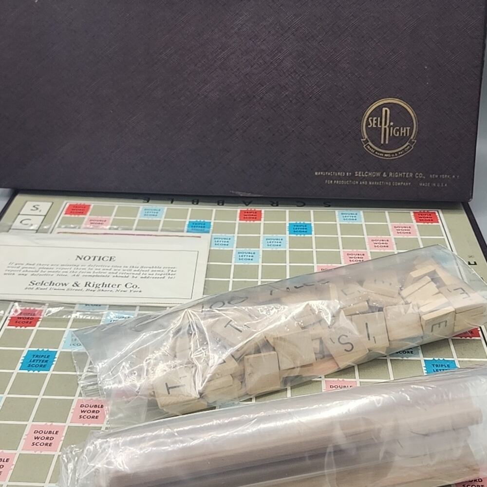 Vintage Selchow & Righter Scrabble Crossword Game Complete 100 Tiles 4 Racks